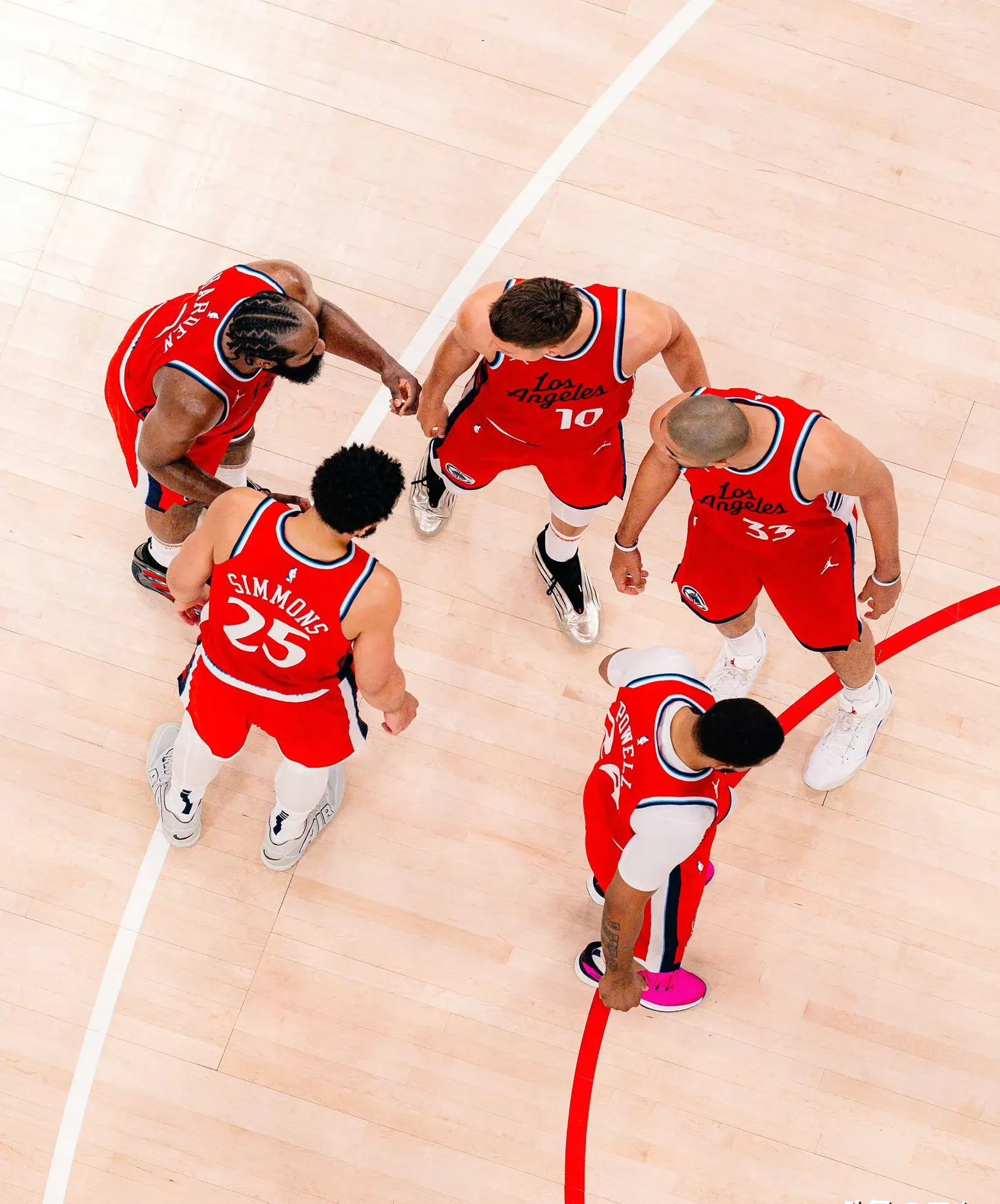 集结日突围战来临，尤文图斯围绕NBA常规赛遗憾出局，悬念犹存，年轻球员得到机会的简单介绍