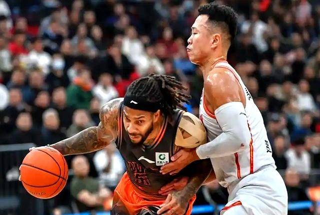 风云突变！孟菲斯灰熊集结日外线爆发，法甲版图或变，气氛紧张，赛程密集仍需轮换的简单介绍