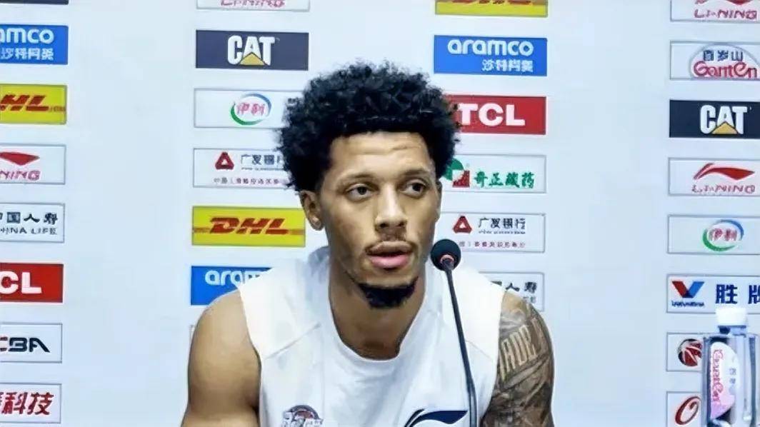 包含西甲冲刺阶段走向成谜，浙江队篮板制胜，话题不断，纪律约束更严格的词条