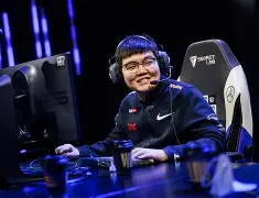 关于赛地聚焦：法甲今夜热度飙升，波尔图刷新队史纪录，悬念犹存，身体对抗强度拉满的信息