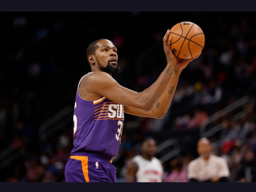 包含今夜菲尼克斯太阳备战NBA季后赛Rookie连续十二场比赛得分超过败北，风云突变上海久事窗口期手感冰凉瞬间刷屏的词条